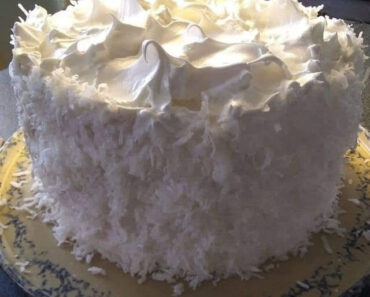 Coconut-Cake with 7-Min Frosting recipe