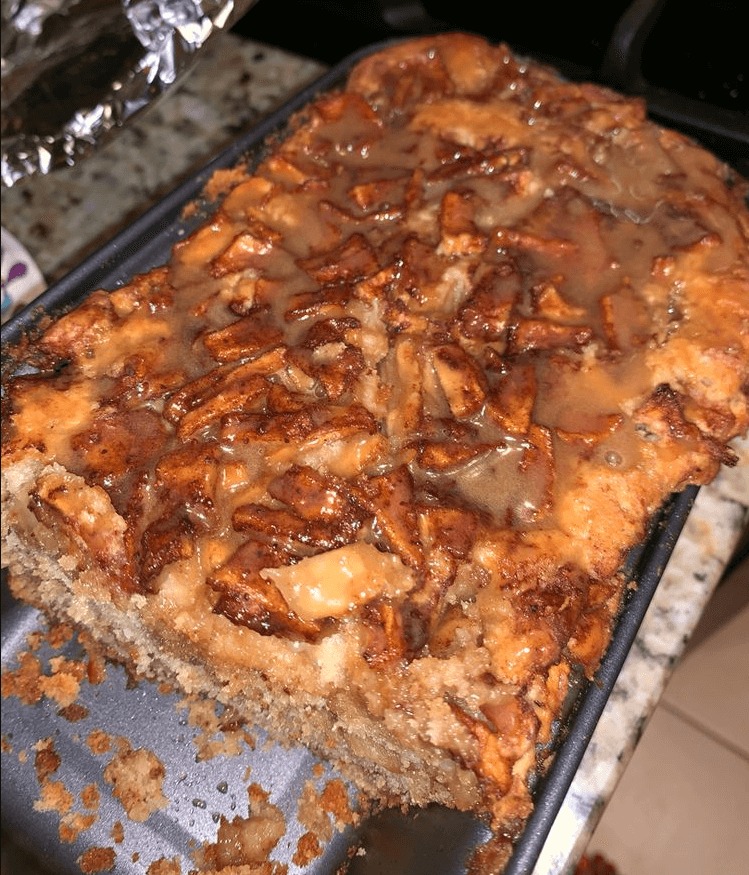 Cinnamon Apple Cake Recipes on a Budget