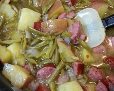 Crockpot Ham, Green Beans recipe