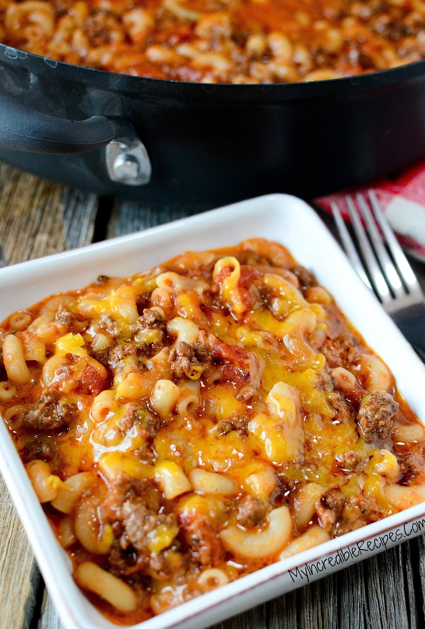 Creamy and Cheesy Beef Goulash Recipe – Recipes on a Budget