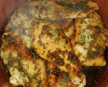 👉 GarlicGlazed Chicken