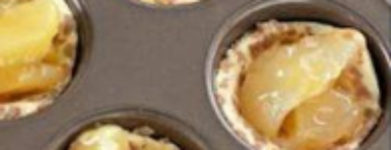 👉2 Ingredient Apple PieCups