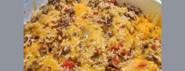 👉Cheesy Spanish Rice Bake