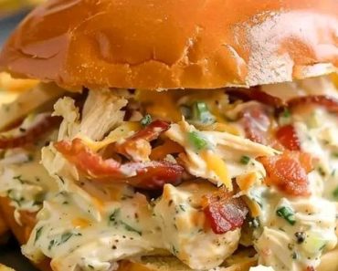 Slow Cooker Chicken Bacon Ranch Sandwiches
