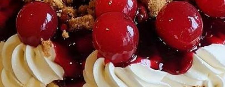 👉Irresistible Cherry Cheesecake Fluff