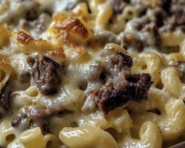👉Ultimate Philly Cheesesteak Mac and Cheese