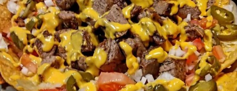 👉Fajita Nachos on Homemade Tortilla Chips