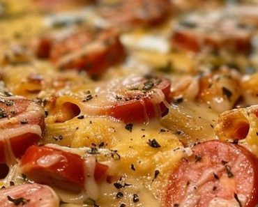 👉Cheesy Kielbasa Casserole