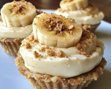 👉Mini BananaCream Pies