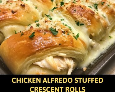 👉Chicken Alfredo Stuffed Crescent Rolls