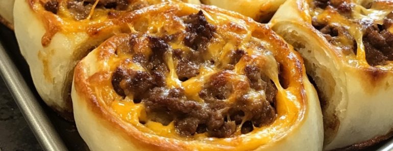 👉Cheesy Beefy Rolls