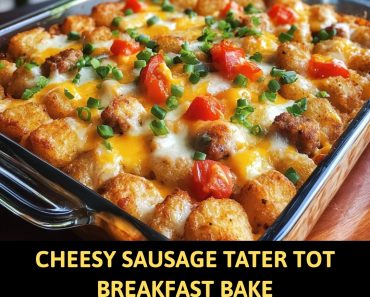 👉Cheesy Sausage Tater Tot Breakfast Bake