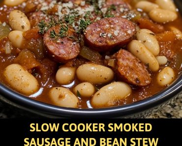 👉Slow Cooker Smoked Sausage and Bean Stew