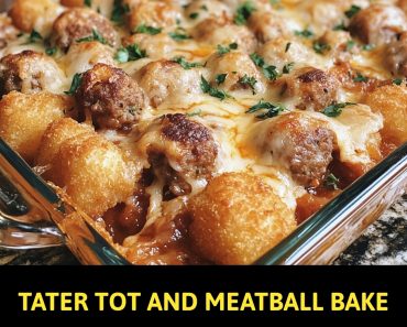 👉Tater TotMeatball Bake