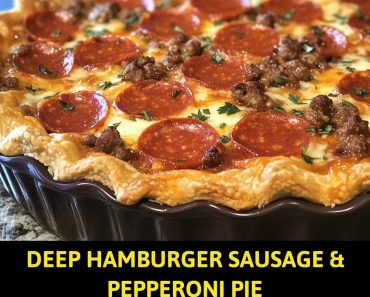 👉 HamburgerSausagePepperoni Pie