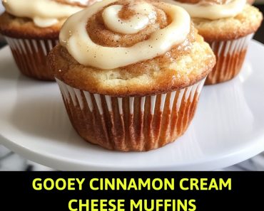 👉CinnamonCream Cheese Muffins