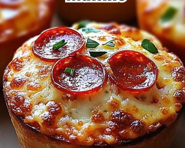 👉Pepperoni Pizza Muffins