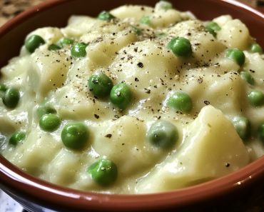 👉Creamed Peas and Potatoes 👉Creamed Peas and Potatoes