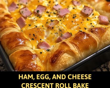 👉HamEggCheese Crescent Roll Bake